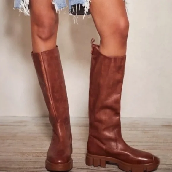 FREE PEOPLE Brooks Caramel Tall Boots size 39 Leather Lug heels combat boots. - Picture 2 of 16